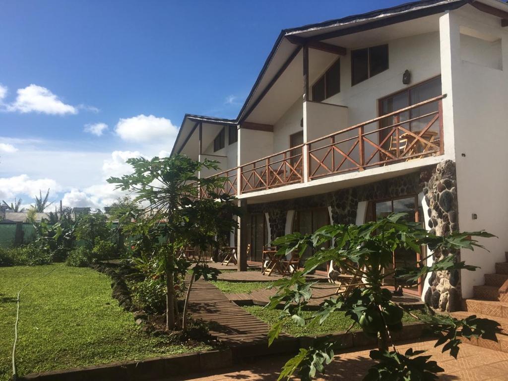 Hotel Ohiro Hanga Roa Buitenkant foto